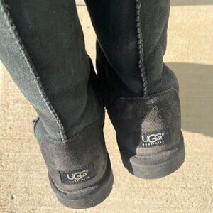 Ugg Classib Tall boots - Black Womens Size 8